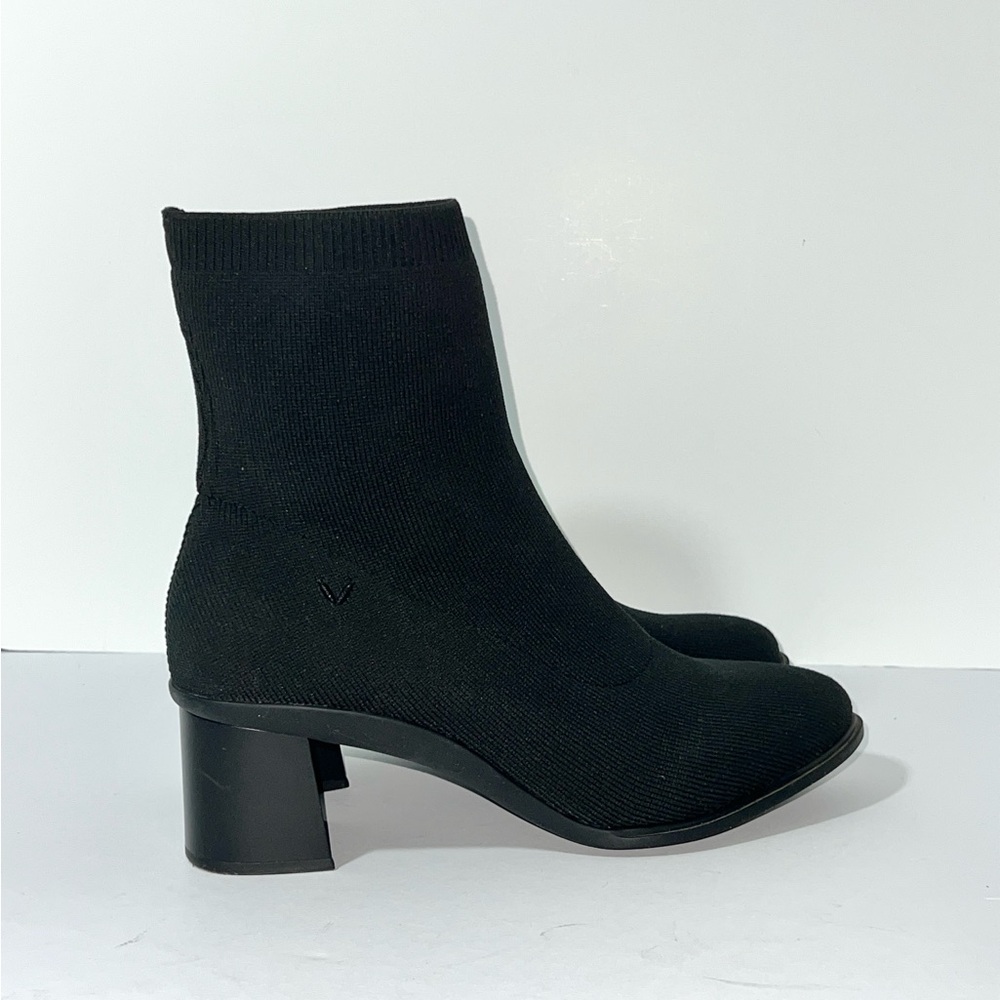 VIVAYA Almond-Toe Running Heel Boots (Amanda) Black Sz 41.5